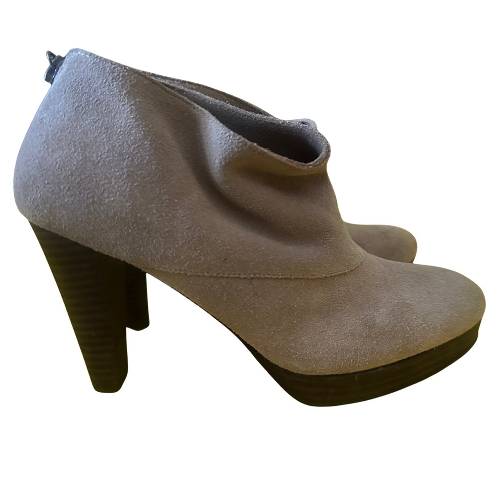 Cole Haan “Josephine” gray Suede Ankle Booties size 6 M